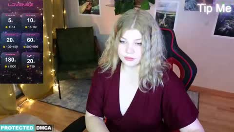 Chloe online show from January 4, 6:51 pm