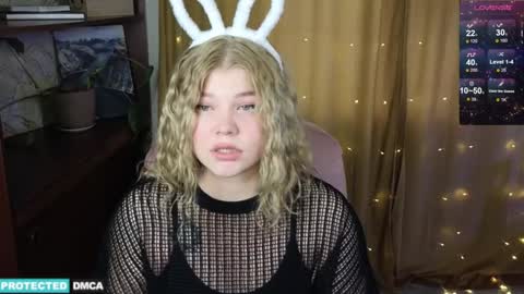 Chloe online show from January 20, 10:18 am