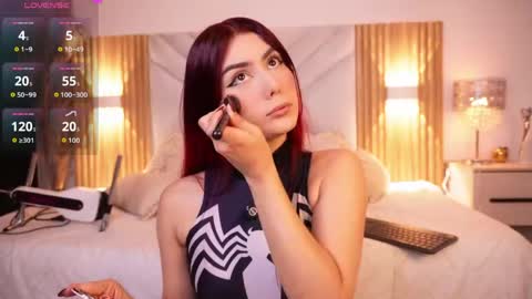 doll_kira_ online show from May 13, 2:58 pm