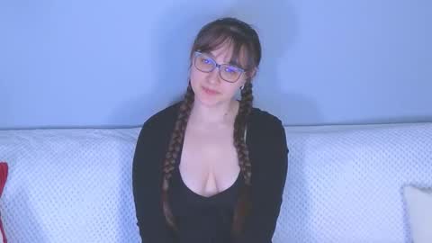 Tessa online show from February 26, 4:06 pm