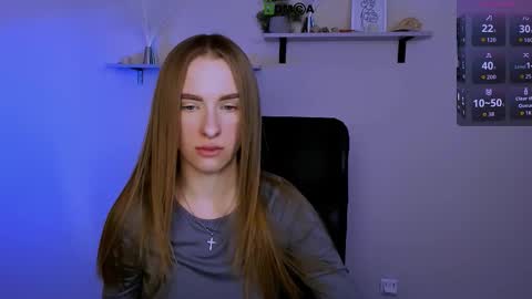 doll_vey online show from February 4, 9:59 am