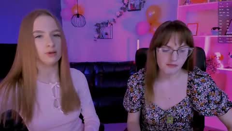 doll_vey online show from March 31, 7:14 pm