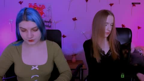 doll_vey online show from April 3, 8:56 am