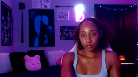 Snapshot of dollfacebeauty_x chatting on July 19, 3:10 am Princess DollfaceBeauty online show from July 19, 3:10 am