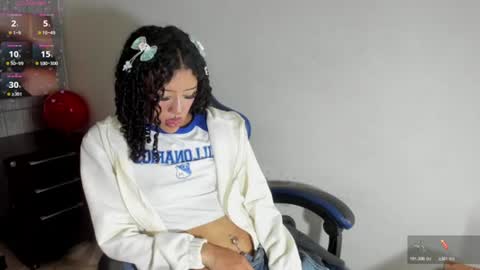 dolly_boob online show from July 9, 6:39 am