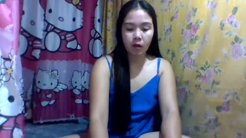 Snapshot of dolly_cute28 chatting on January 30, 8:31 pm dolly_cute28 online show from January 30, 8:31 pm