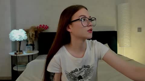 Dolly online show from September 24, 2:26 am