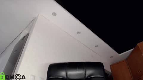 Snapshot of dolly_sun chatting on December 19, 12:01 pm ILONA online show from December 19, 12:01 pm