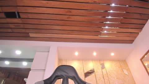 Snapshot of dolly_walker chatting on December 22, 1:34 am dolly walker online show from December 22, 1:34 am