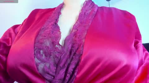 Call me Zoe  online show from April 6, 3:26 am