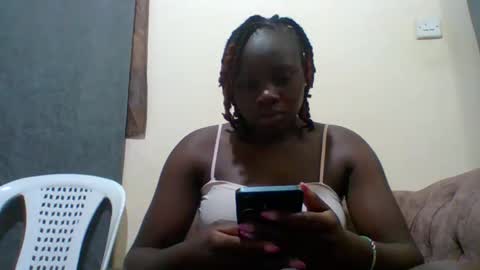 Snapshot of dollyvee chatting on November 7, 4:56 am dollyvee online show from November 7, 4:56 am