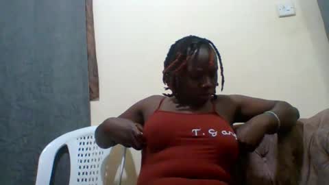 Snapshot of dollyvee chatting on November 8, 6:18 pm dollyvee online show from November 8, 6:18 pm