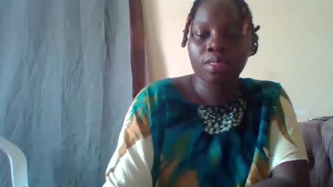 Snapshot of dollyvee chatting on November 29, 12:30 pm dollyvee online show from November 29, 12:30 pm