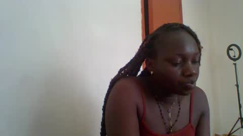 Snapshot of dollyvee chatting on April 20, 11:46 am dollyvee online show from April 20, 11:46 am