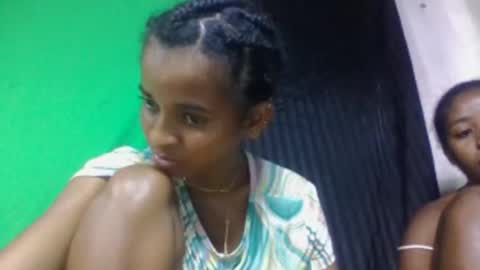 Snapshot of doloresslu chatting on March 1, 9:33 am doloresslu online show from March 1, 9:33 am