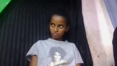 Snapshot of doloresslu chatting on March 5, 8:43 am doloresslu online show from March 5, 8:43 am