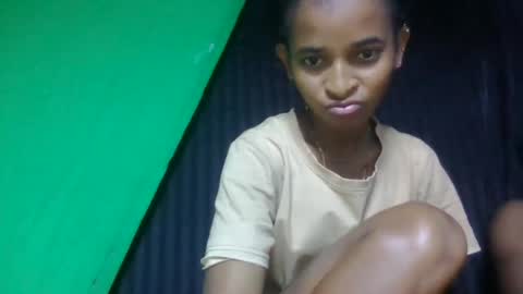 Snapshot of doloresslu chatting on March 8, 5:28 pm doloresslu online show from March 8, 5:28 pm