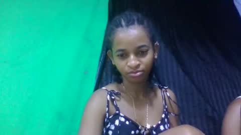 Snapshot of doloresslu chatting on March 20, 7:35 am doloresslu online show from March 20, 7:35 am