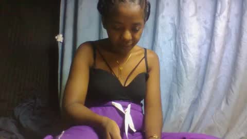 Snapshot of doloresslu chatting on March 29, 11:10 am doloresslu online show from March 29, 11:10 am