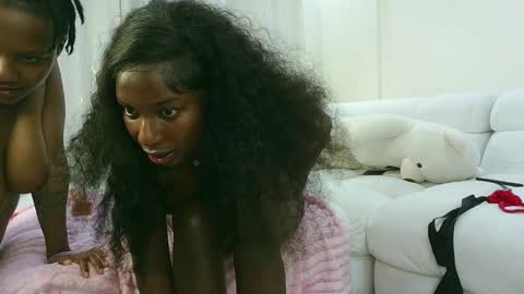 Amarie noels online show from January 17, 12:48 am