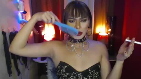 diana online show from February 28, 6:53 pm