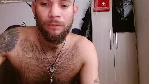 Snapshot of dominantthewolf chatting on April 25, 1:41 pm Logan - INDEPENDET MODEL online show from April 25, 1:41 pm