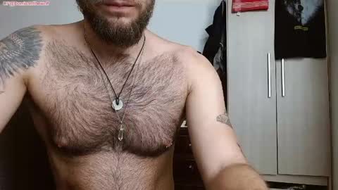 Snapshot of dominantthewolf chatting on May 21, 2:29 am Logan - INDEPENDET MODEL online show from May 21, 2:29 am