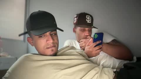 Snapshot of dominic_brand chatting on February 26, 9:48 pm Brandon online show from February 26, 9:48 pm