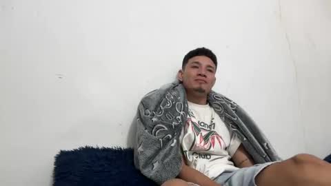 Snapshot of dominic_brand chatting on September 21, 11:39 pm Brandon online show from September 21, 11:39 pm