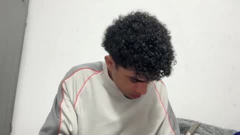 Snapshot of dominic_brand chatting on October 1, 11:22 pm Brandon online show from October 1, 11:22 pm