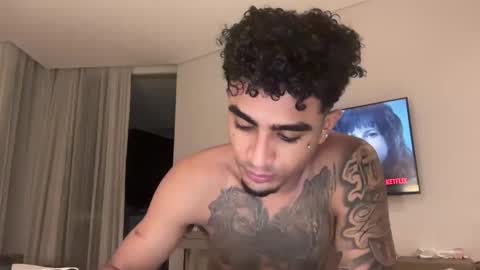 Snapshot of dominic_brand chatting on October 8, 8:34 am Brandon online show from October 8, 8:34 am