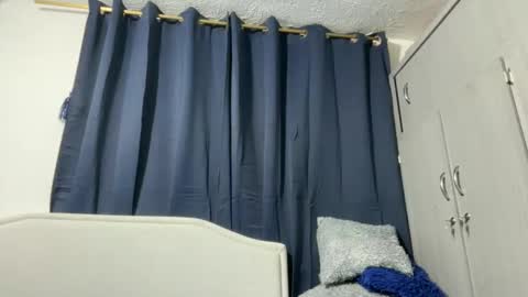 Snapshot of dominic_brand chatting on October 30, 5:53 am Brandon online show from October 30, 5:53 am