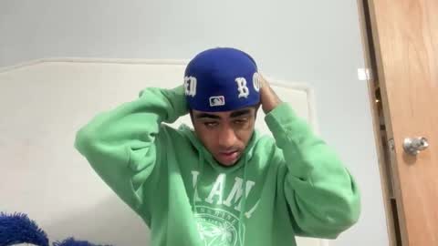 Snapshot of dominic_brand chatting on November 25, 11:32 am Brandon online show from November 25, 11:32 am