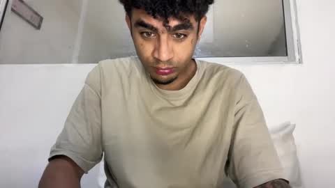 Snapshot of dominic_brand chatting on January 8, 7:43 am Brandon online show from January 8, 7:43 am