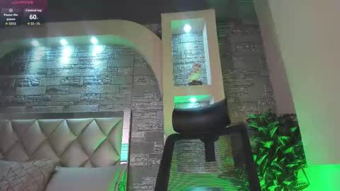 dominic de luca online show from September 25, 3:32 am