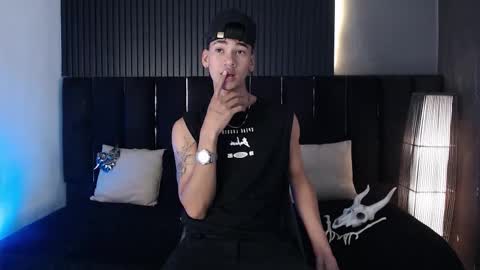 Dominic online show from October 30, 3:41 am