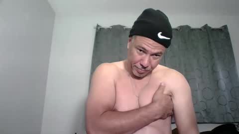 luis online show from October 16, 8:10 pm