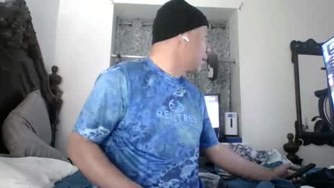 luis online show from May 24, 9:09 pm