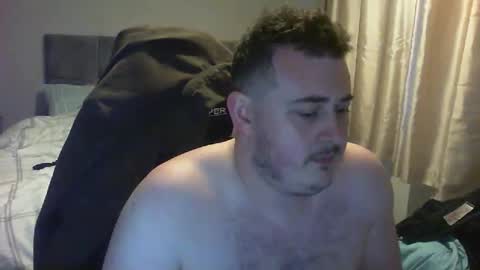 dominicb03 online show from May 5, 7:33 pm