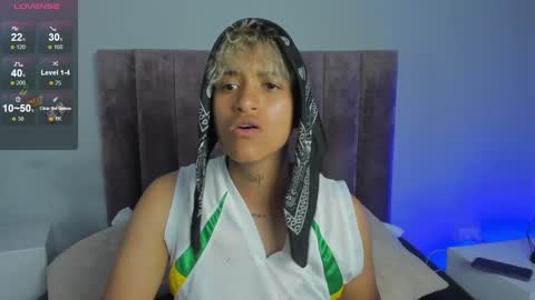 Dominick  online show from February 1, 2:05 am