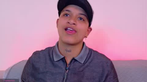 dominickjoness online show from March 21, 5:23 am