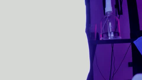 Snapshot of dominik_thompson777 chatting on October 1, 8:53 am dominik_thompson777 online show from October 1, 8:53 am