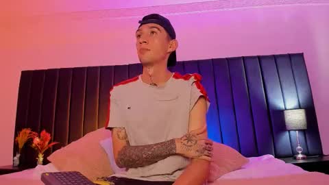 Snapshot of dominik_thompson777 chatting on October 5, 3:16 am dominik_thompson777 online show from October 5, 3:16 am