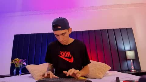 Snapshot of dominik_thompson777 chatting on October 7, 3:25 am dominik_thompson777 online show from October 7, 3:25 am