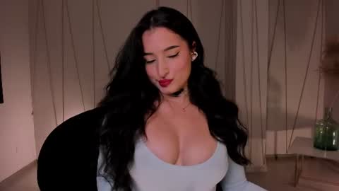 Dominique online show from July 29, 8:07 pm