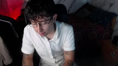 dominus_kane online show from May 4, 5:36 am