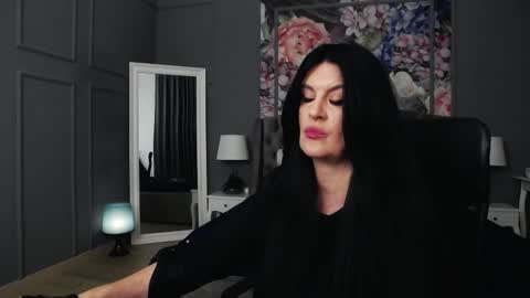 Snapshot of dommelisa chatting on February 15, 12:26 am Dom Melisa online show from February 15, 12:26 am