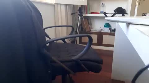 Snapshot of domruanjf chatting on October 1, 5:52 pm Dom Ruan CF online show from October 1, 5:52 pm