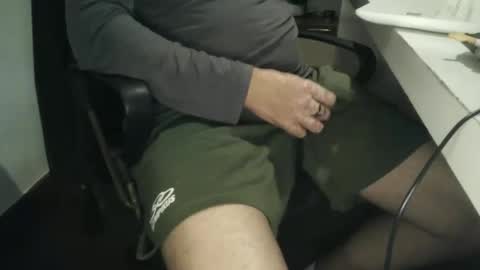 Snapshot of domruanjf chatting on November 9, 9:46 pm Dom Ruan CF online show from November 9, 9:46 pm