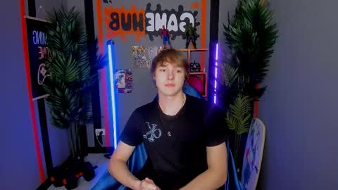 Donald online show from December 2, 4:02 pm